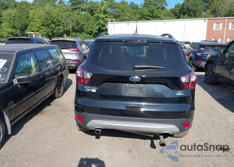 2018 Ford Escape Se z USA, uszkodzony, nr VIN 1FMCU9GD1JUD40133